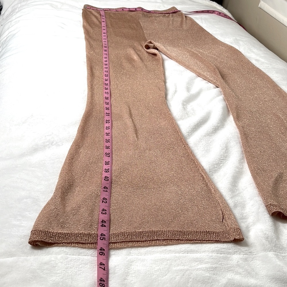 LSpace Slip on Pant cover up. Beige with a hint of shimmer. Size L woman’s NWT - Picture 4 of 8